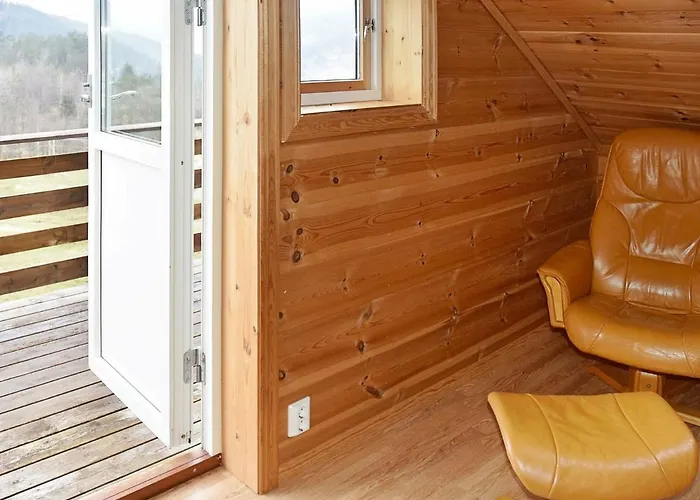 Ferienhaus 10 Person In Bygstad