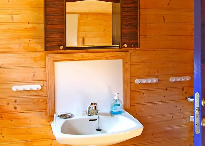 Ferienhaus 10 Person In Bygstad